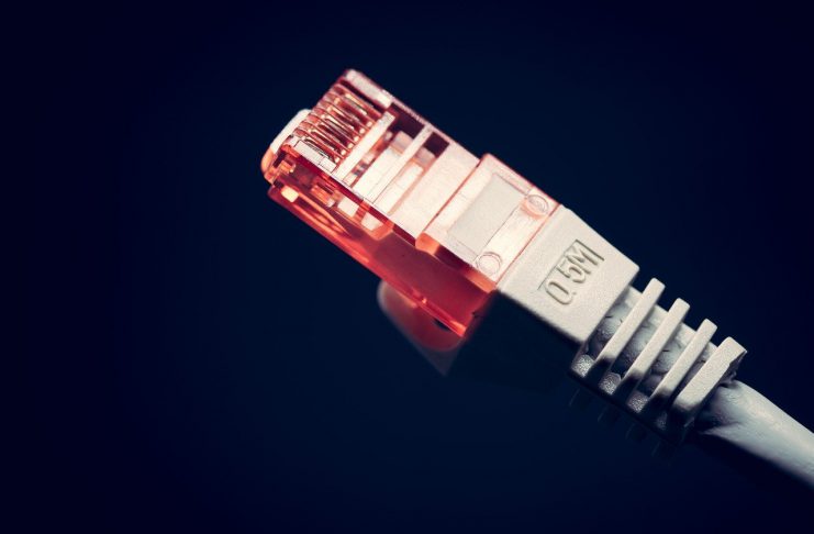 Internet: WiFi of kabel?