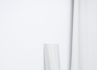 Wie of wat maakt de beste verhalen over bekende plekken en gebeurtenissen in rotterdam?