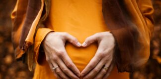 De kracht van persoonlijke zorg bij een lokale verloskundige