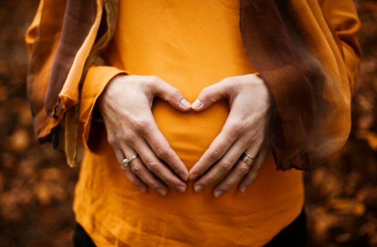 De kracht van persoonlijke zorg bij een lokale verloskundige